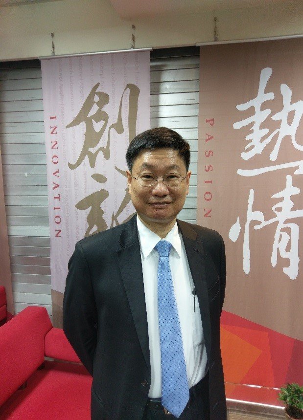 Dr. Wallace Chih-Hwa Lin