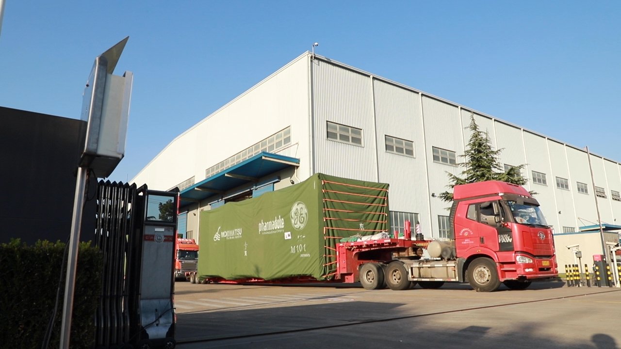 The modules of the next KUBio facility on their way to Guangzhou, China