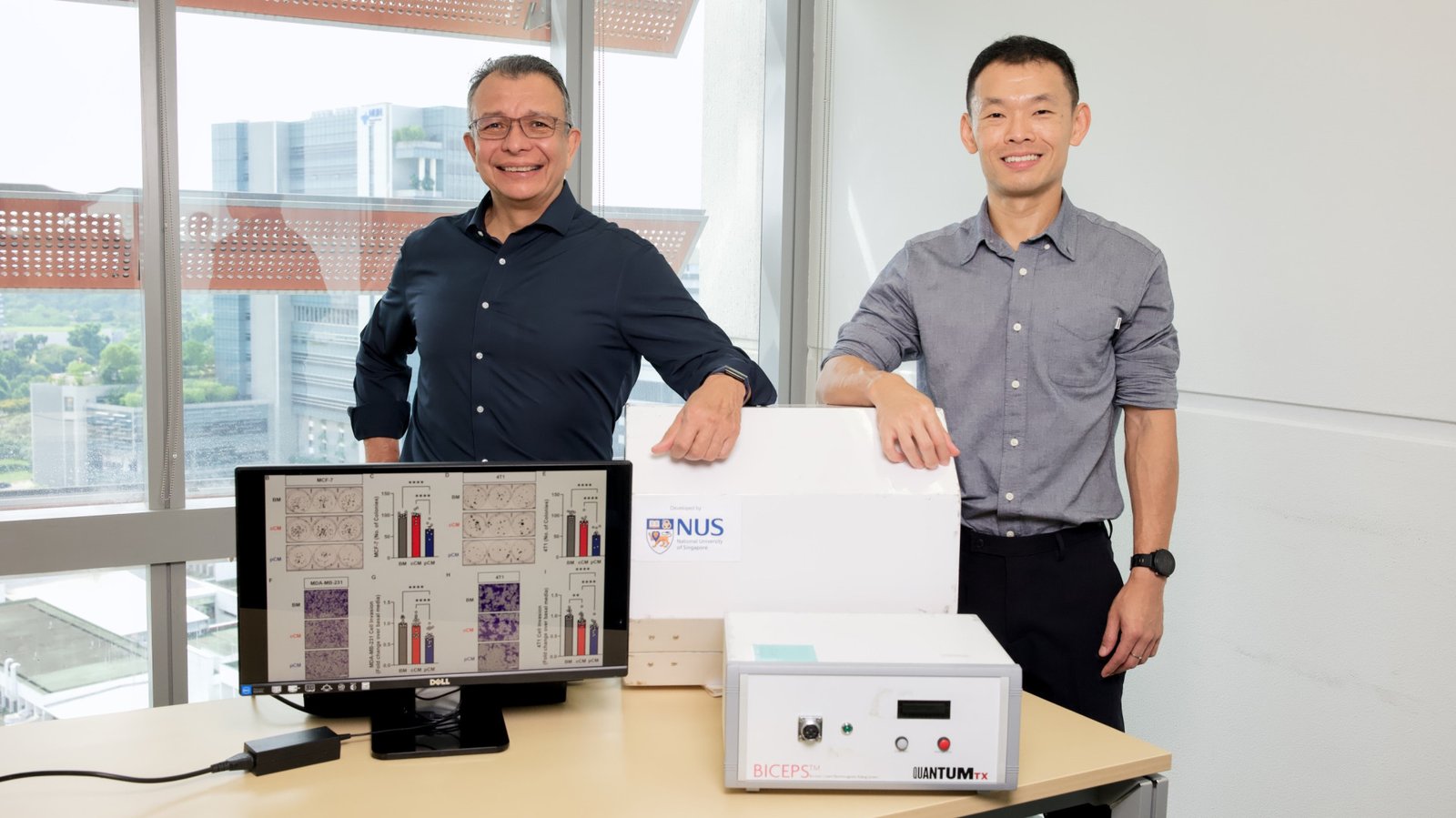 Image caption- Assoc Prof Alfredo Franco-Obregón (left) and Dr Alex Tai (right) from NUS Institute for Health Innovation & Technology 